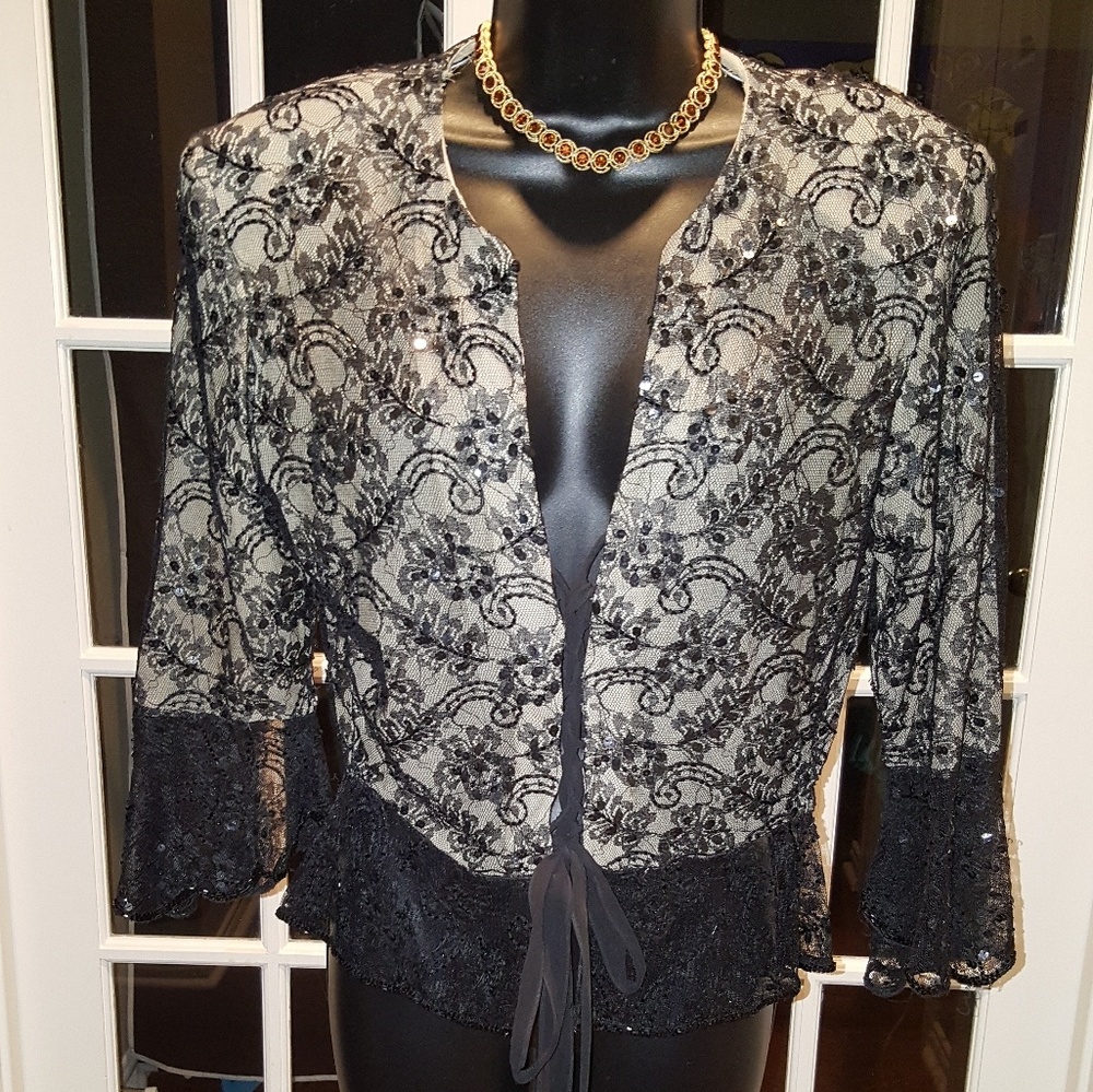 Cache lace evening blouse
